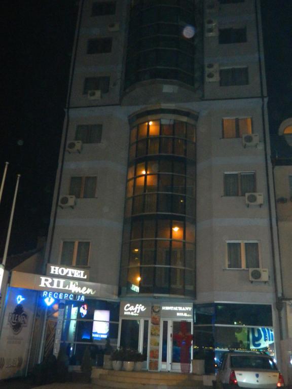 Garni Hotel Rile Men Nis Bagian luar foto